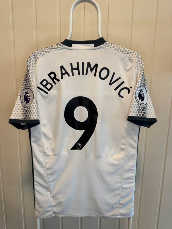 2016/17 Manchester United Tredjedrakt Ibrahimovic Fotballdrakt – (M) 7/10