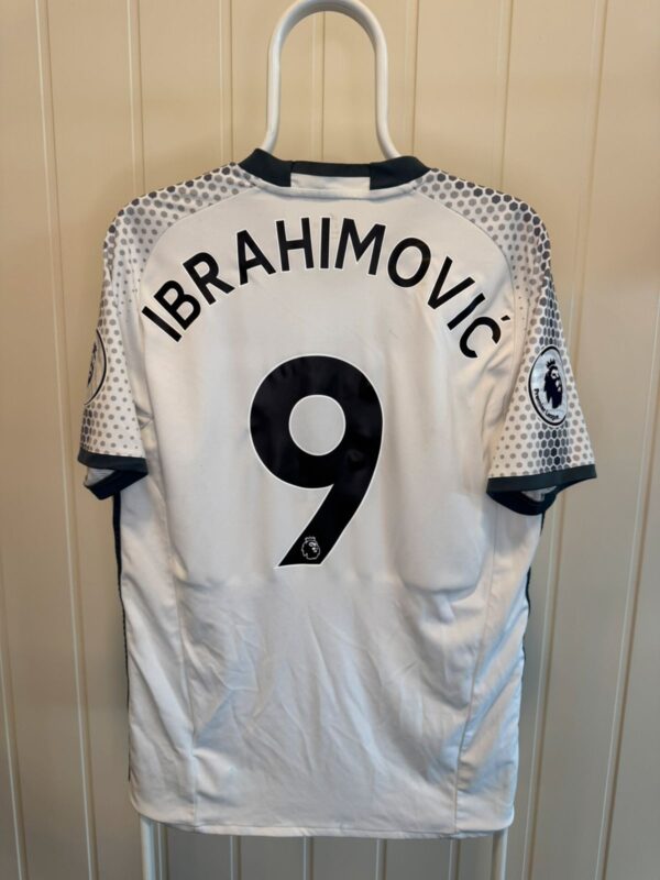 2016/17 Manchester United Tredjedrakt Ibrahimovic Fotballdrakt – (M) 7/10