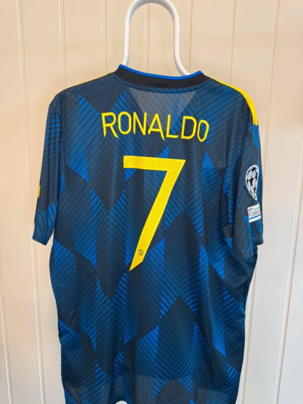 2021/22 Manchester United Tredjedrakt Ronaldo Fotballdrakt – (XL) 9/10