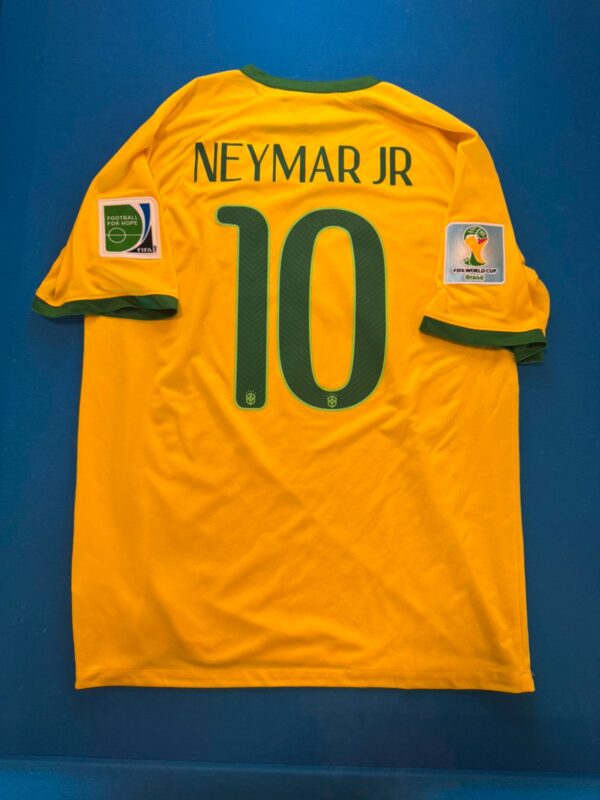 2014/15 Brasil Hjemmedrakt Neymar Fotballdrakt – (L) 8/10