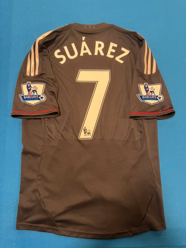 2011/12 Liverpool Borte drakt Suarez Fotballdrakt – (M) 7/10