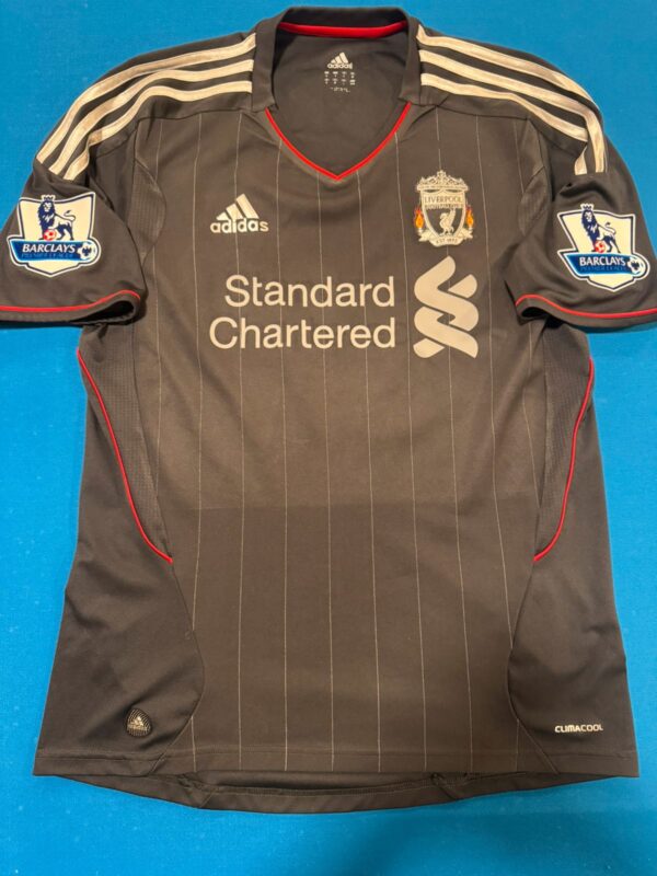 2011/12 Liverpool Borte drakt Suarez Fotballdrakt – (M) 7/10 - Bilde 2